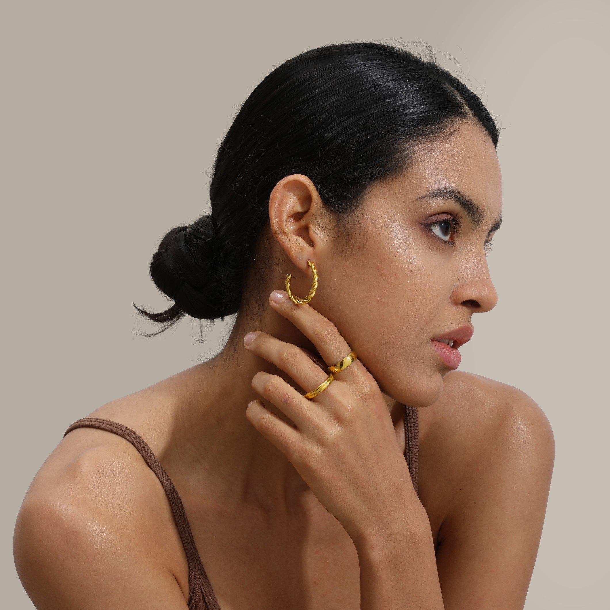 The twisted hoop earrings