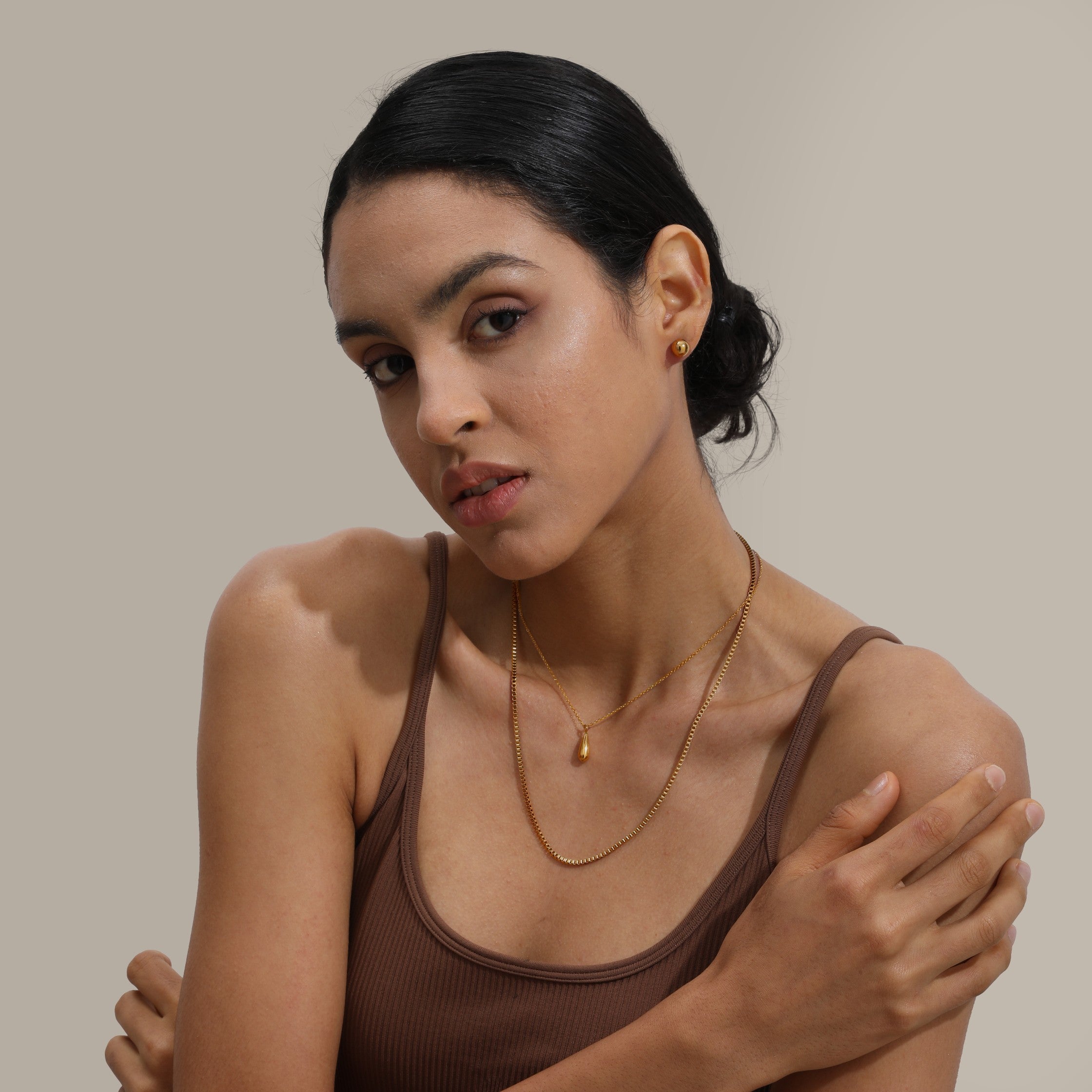 The drop necklace