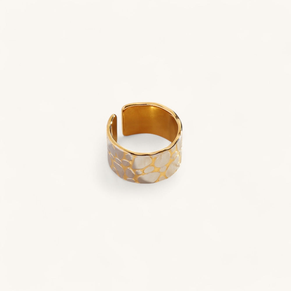 The cobble ring