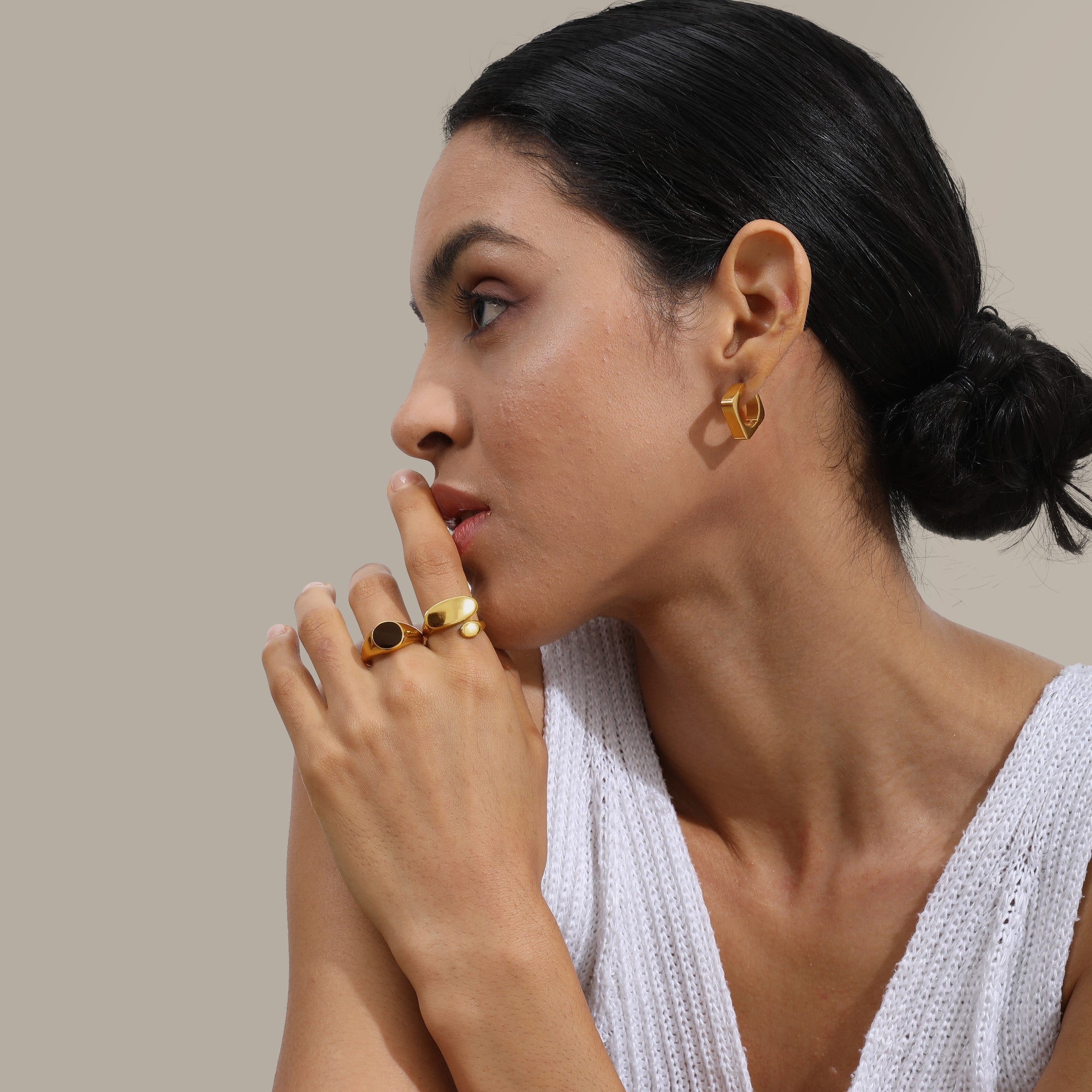 The little square earrings