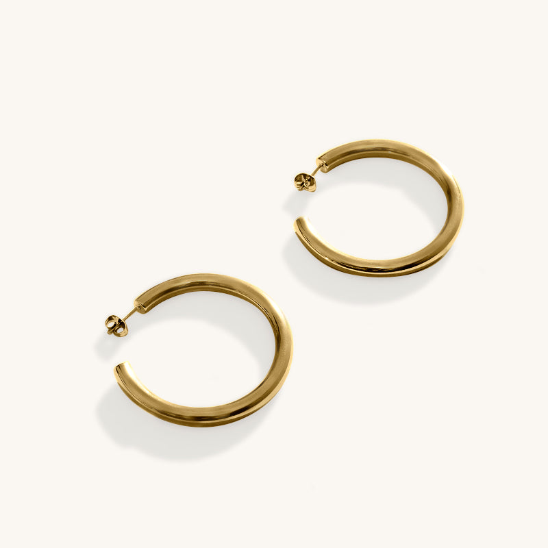 The chunky hoop earrings