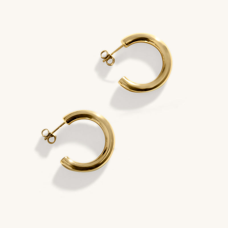 The belle hoop earrings