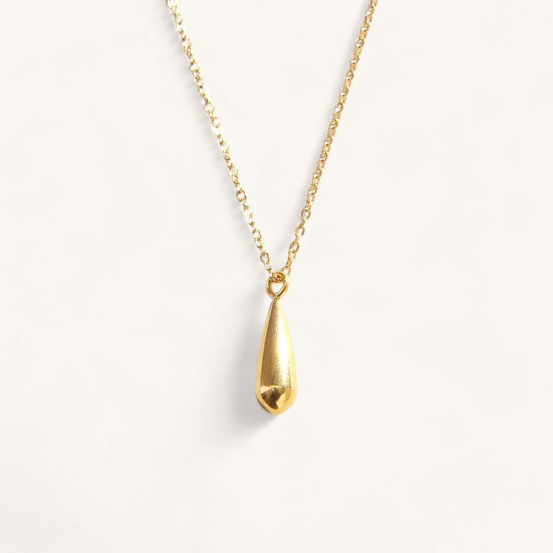 The drop necklace