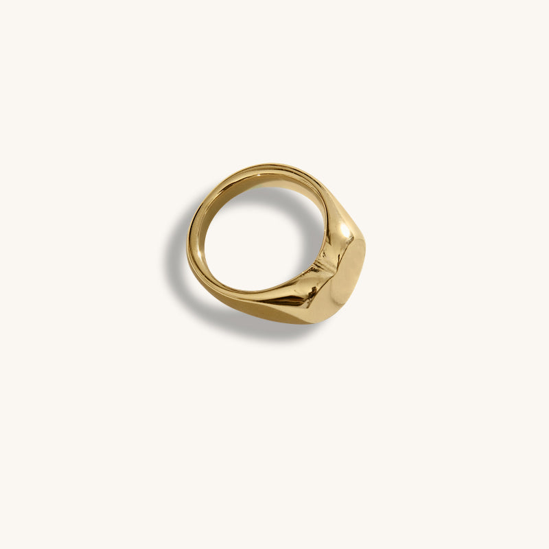 The heart signet ring