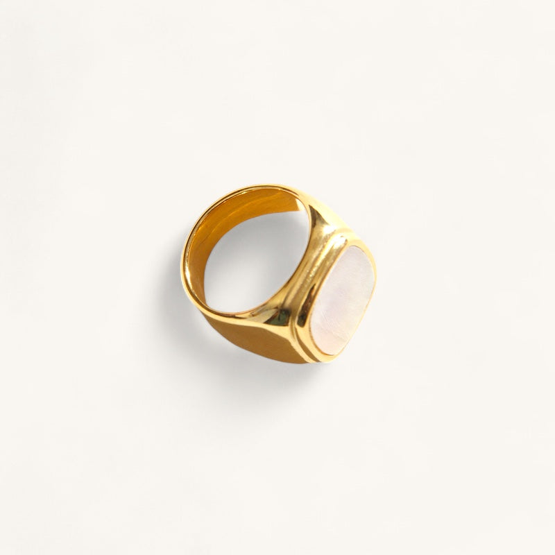 The enchantment signet ring