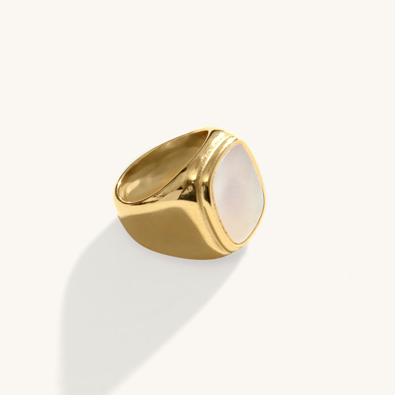 The enchantment signet ring