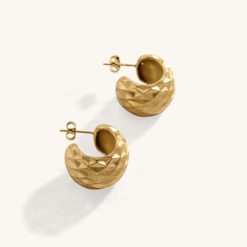 The round waffle earrings