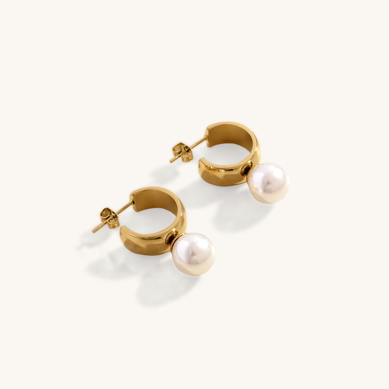 The pearl ring earrings