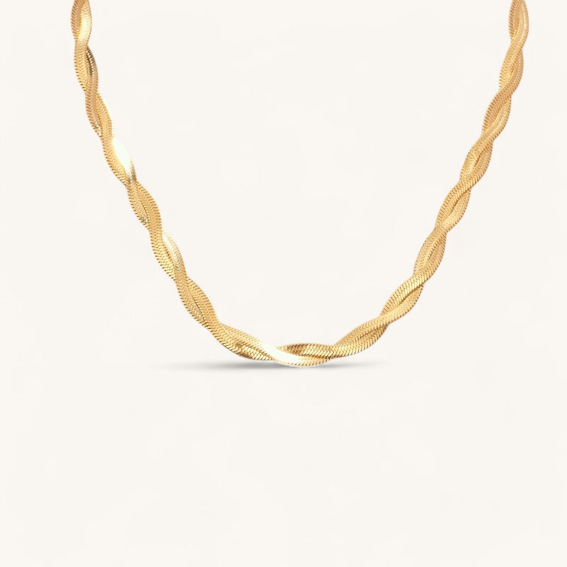 The twist slinky chain necklace